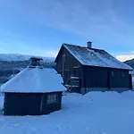 Traditional - Free Parking, Sauna & View Voss