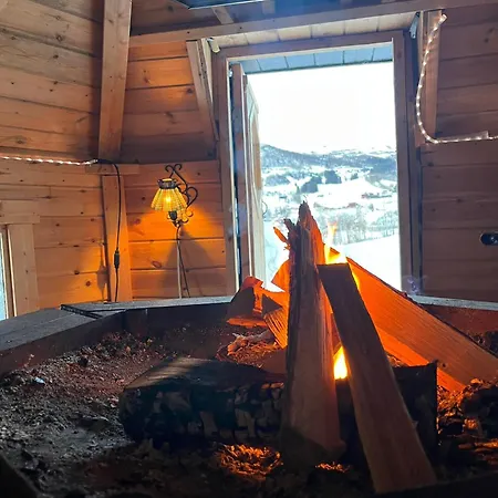 Traditional - Free Parking, Sauna & View Voss