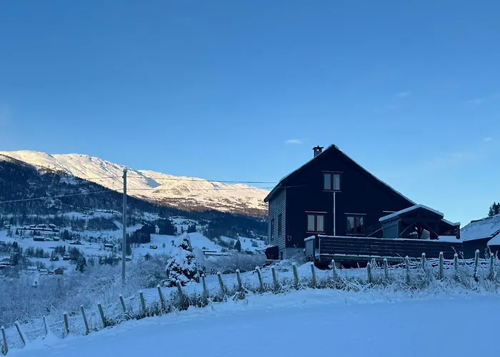 Authentic Norwegian - Sauna, Firehouse & Nature