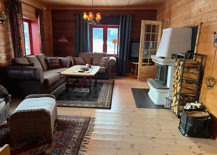 Authentic Norwegian - Sauna, Firehouse & Nature Holiday home *
